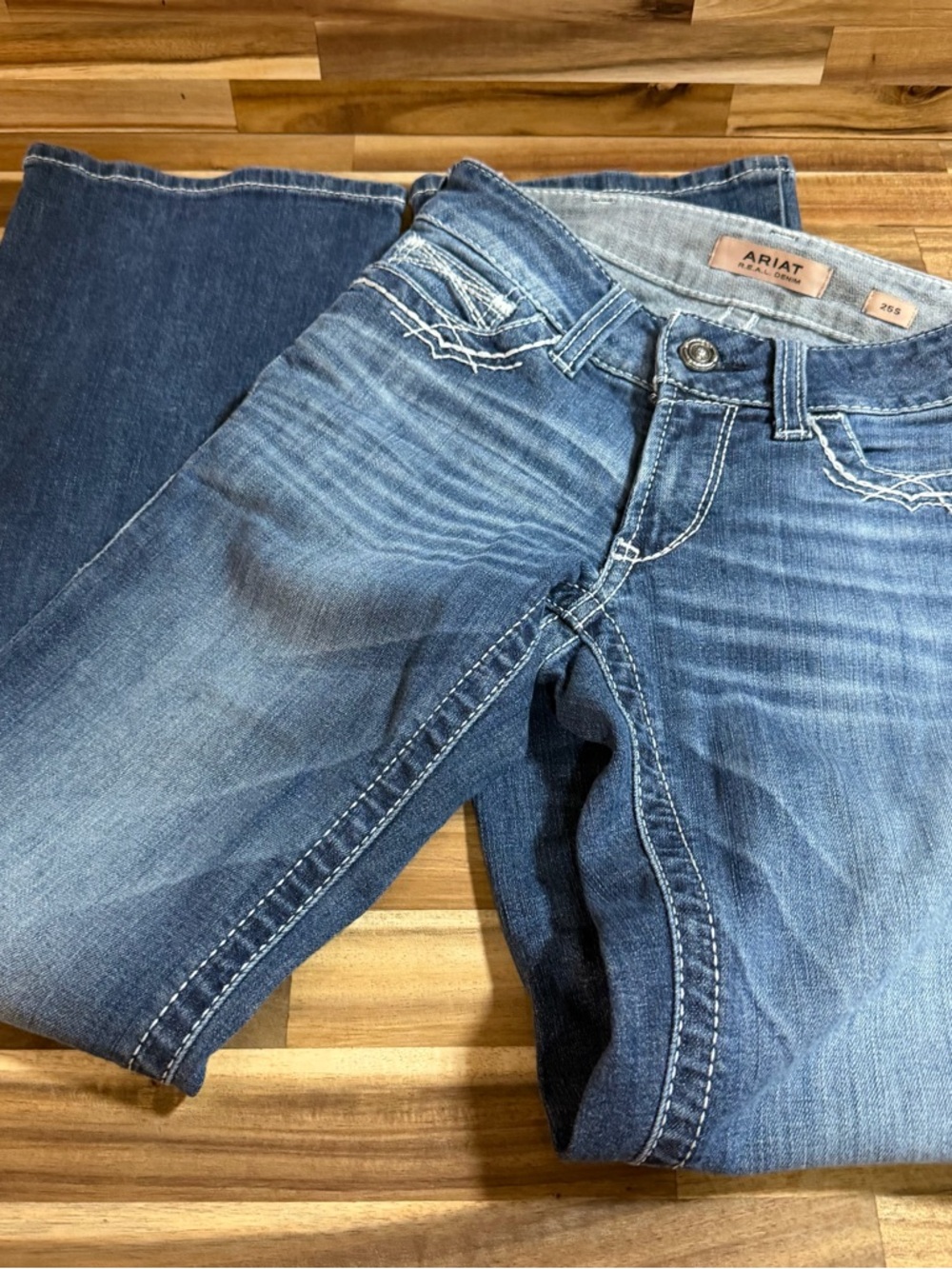 Ariat Women's Medium Wash Bootcut Jeans